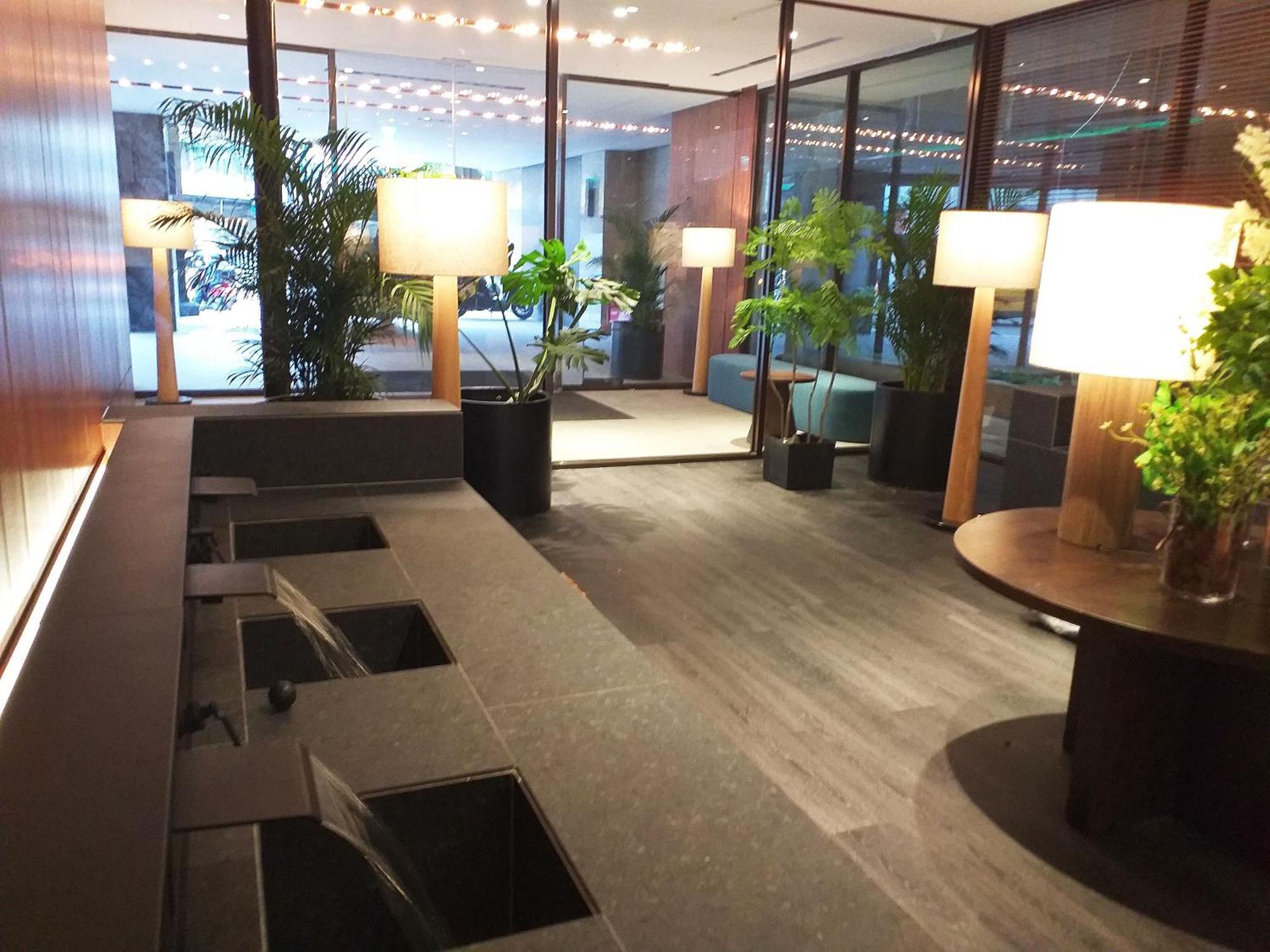 Via Breeze Hotel Taipei